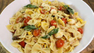 Salada de Macarrão Farfalle